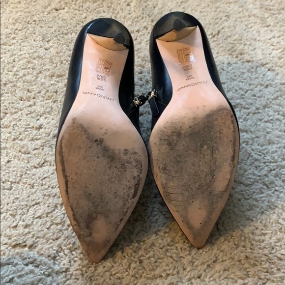 Marciano leather booties with gold heel accent 8.5 - Picture 5 of 8